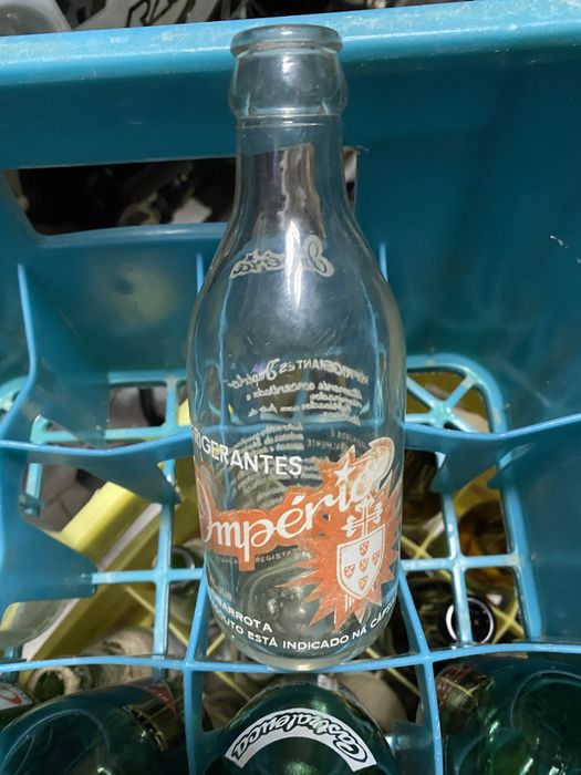 Garrafas antigas pirogravasdas