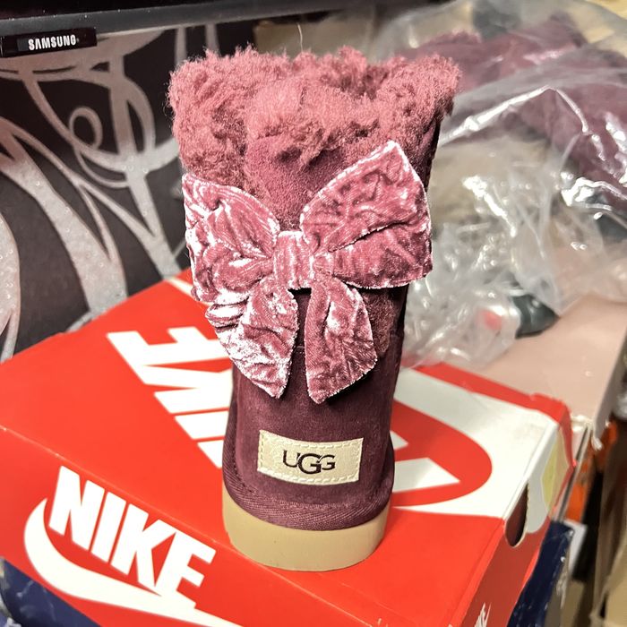 Уггі жіночі UGG Mini Bailey Bow Crushed Velvet  Оригінал!!!