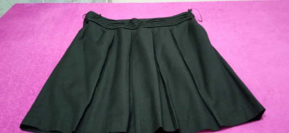 Spódnica czarna z kontrami