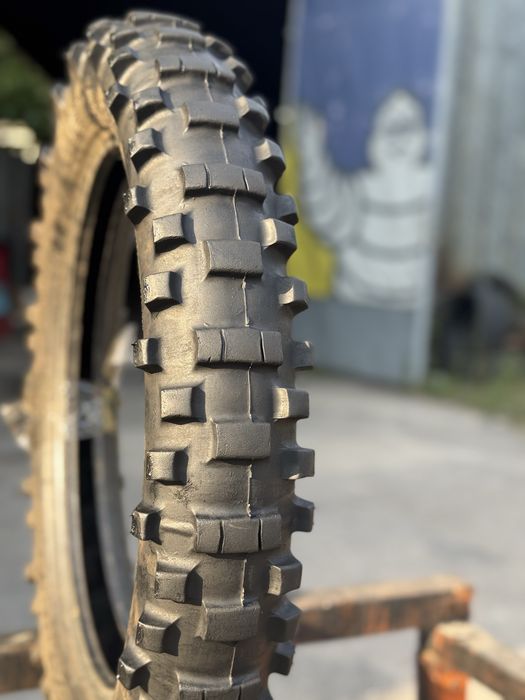 Мото Шина 120/90 R18 Metzeler 6days Extrime