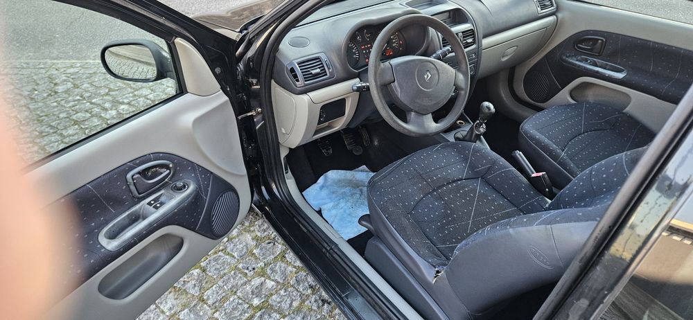 Renault clio 1.2 16v