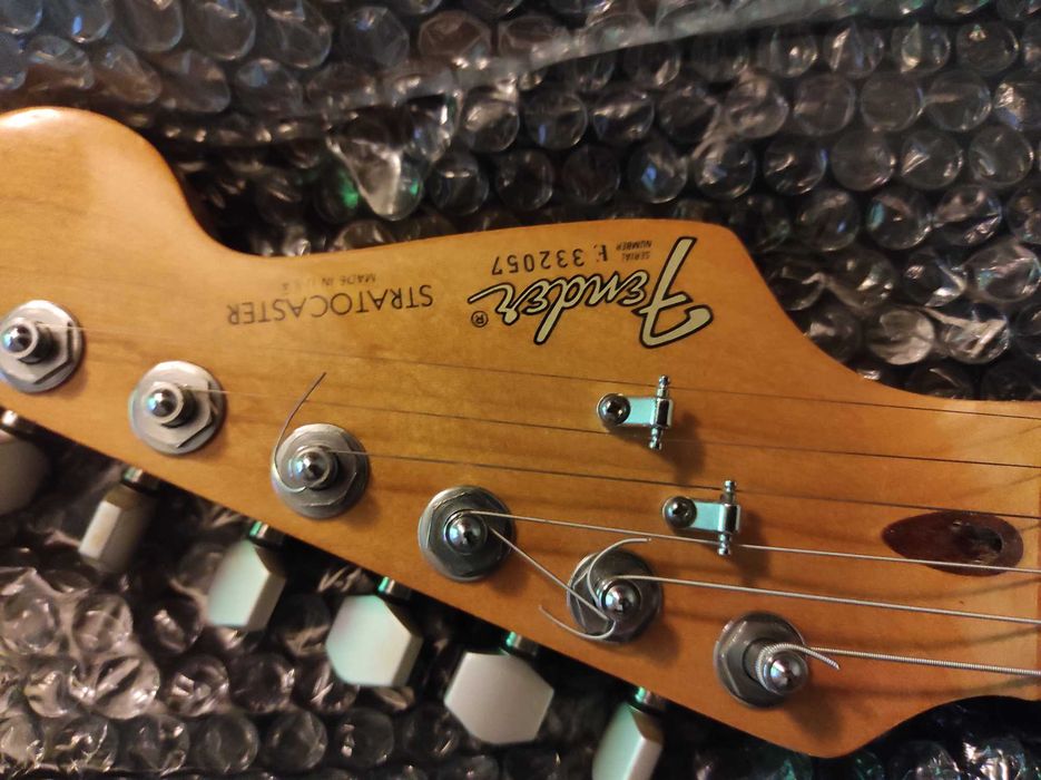 Fender Stratocaster Elite 83