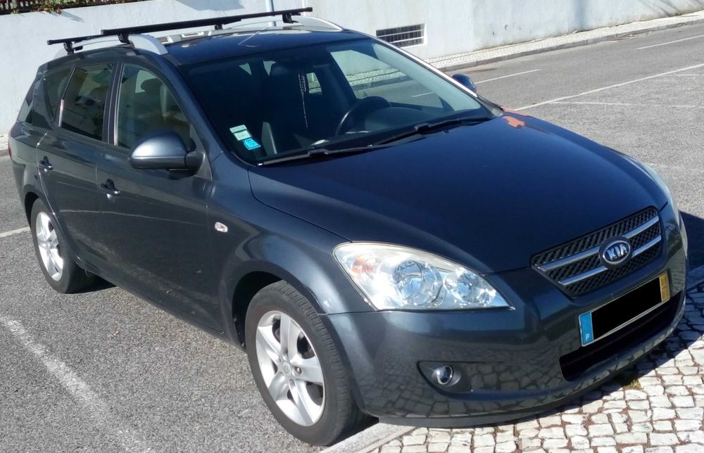 KIA Cee'd SW 1.4 EX 109cv | Só 88.700 km | Impecável