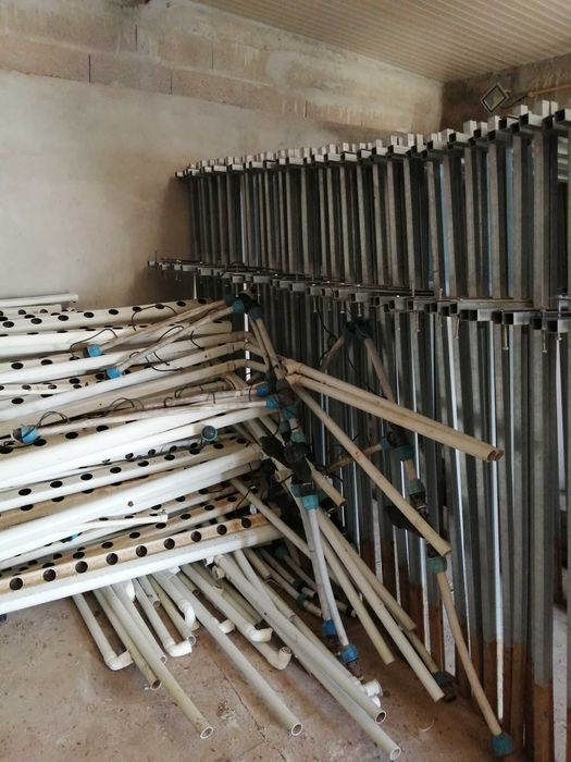 Sistema de calhas NFT64584677871107120