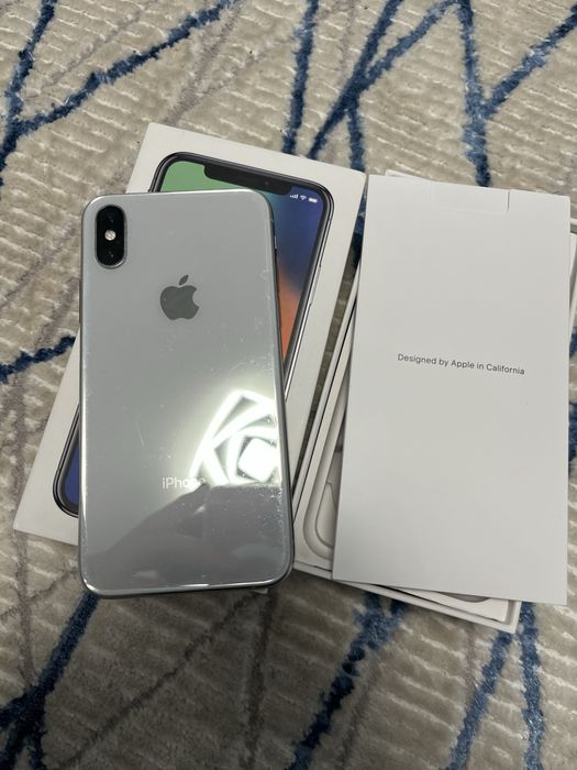 iphone Xs silver 64gb newerlock