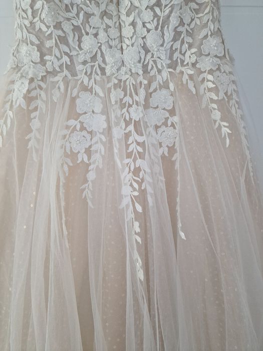 Suknia ślubna cekiny