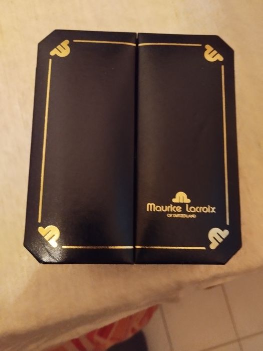 Caixa de relógio Maurice Lacroix