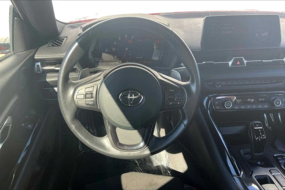 Toyota Supra      2022