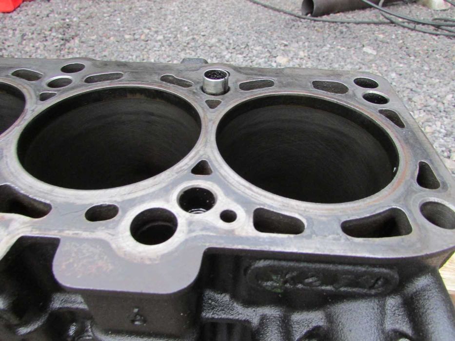 Silnik blok dól mitsubishi outlander II 2.0 did blok vw 2.0 tdi