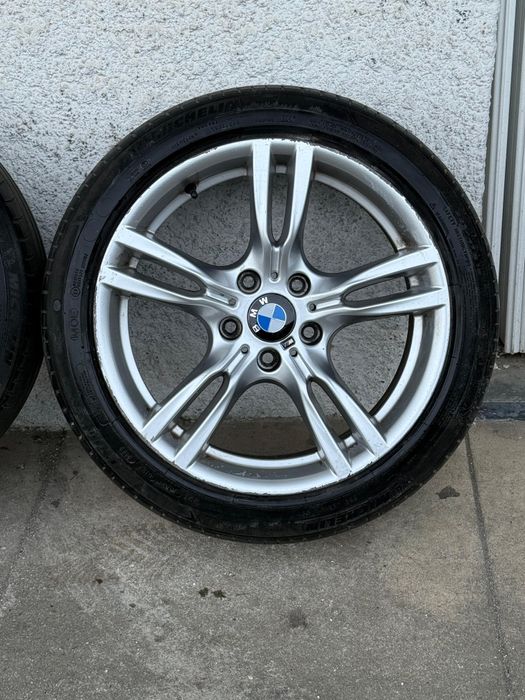 Jantes BMW Pack M 18" com Pneus 225.45.18 + 255.40.18