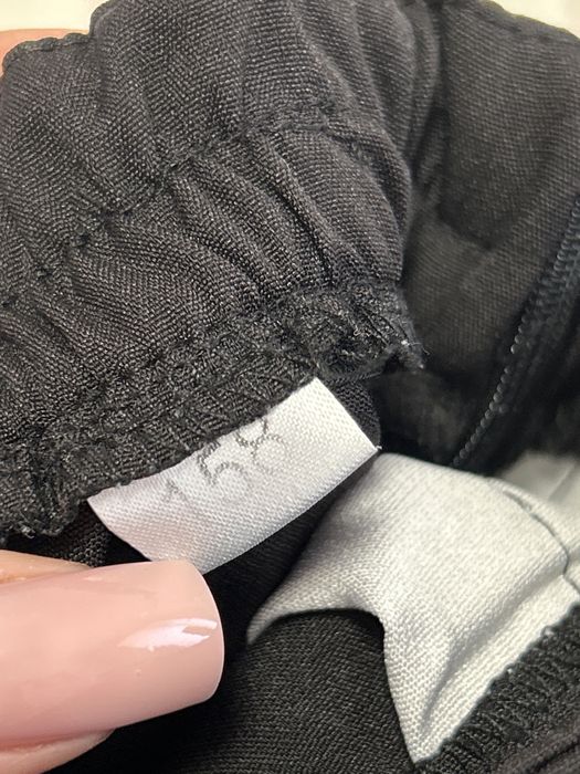 Спілниця та топ костюм