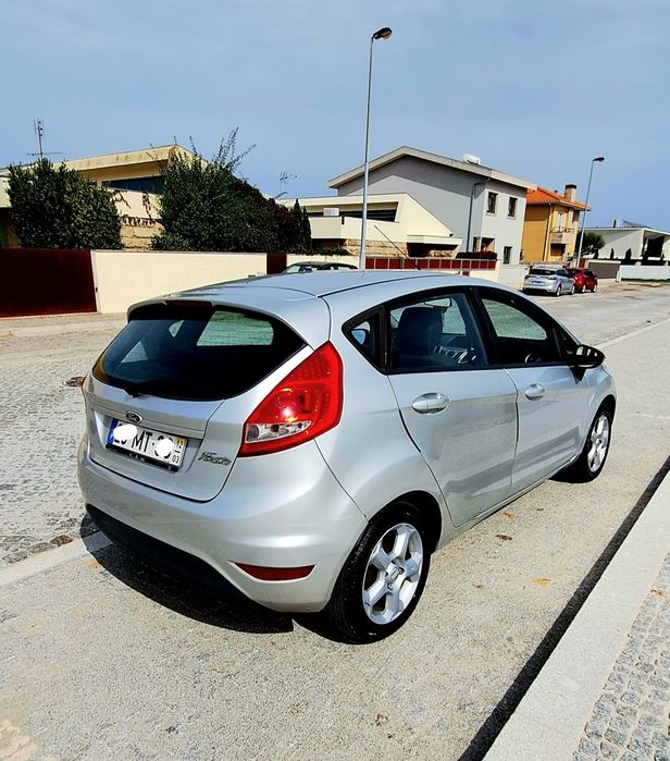 Ford Fiesta 1.25 Financiamento 120€ mês — photo 4