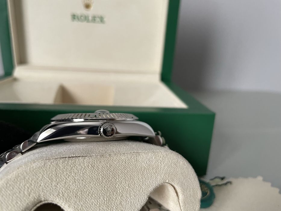 Часи Rolex DATEJUST 41MM