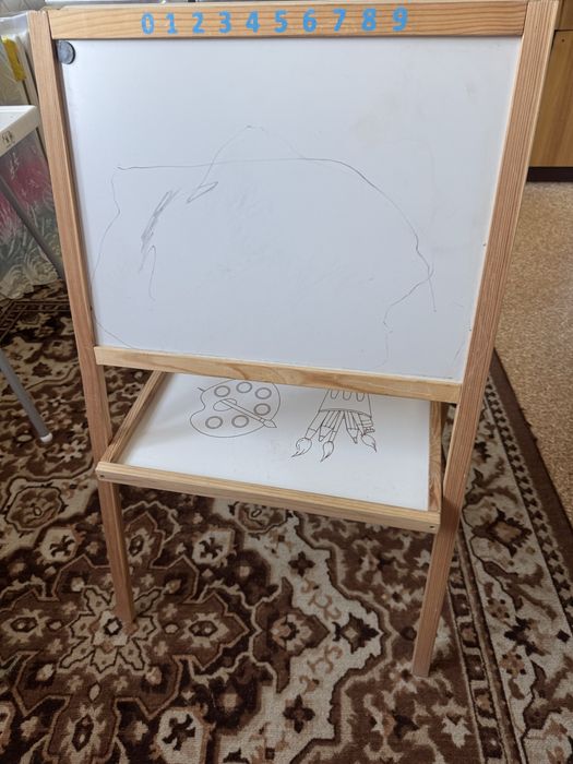 Мольберт дитячий