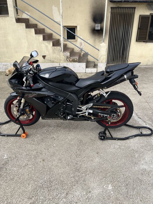 Vendo yamaha r1 de 2006 Raven edition