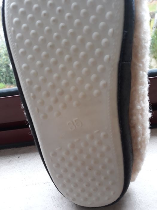 Chinelos n.35 novos