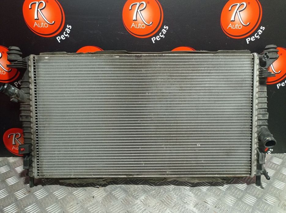 Radiador Da Água Ford Focus C-Max (Dm2)