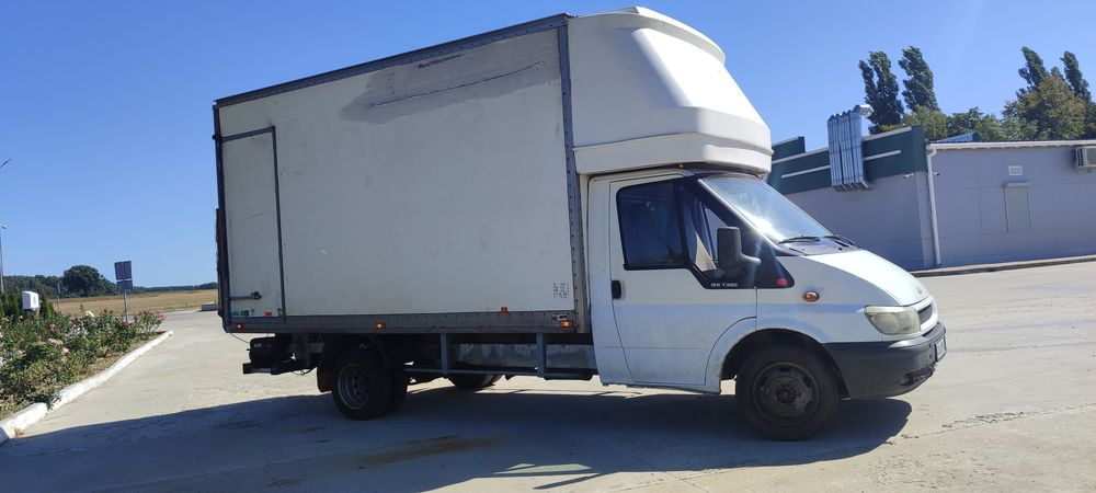 Продам ford transit 2.4 дизель
