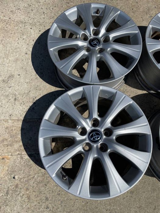 Диски Toyota r17 5/114.3 Camry
