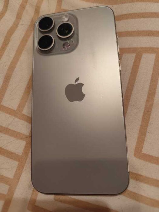 IPhone 15 Pro Max256mb