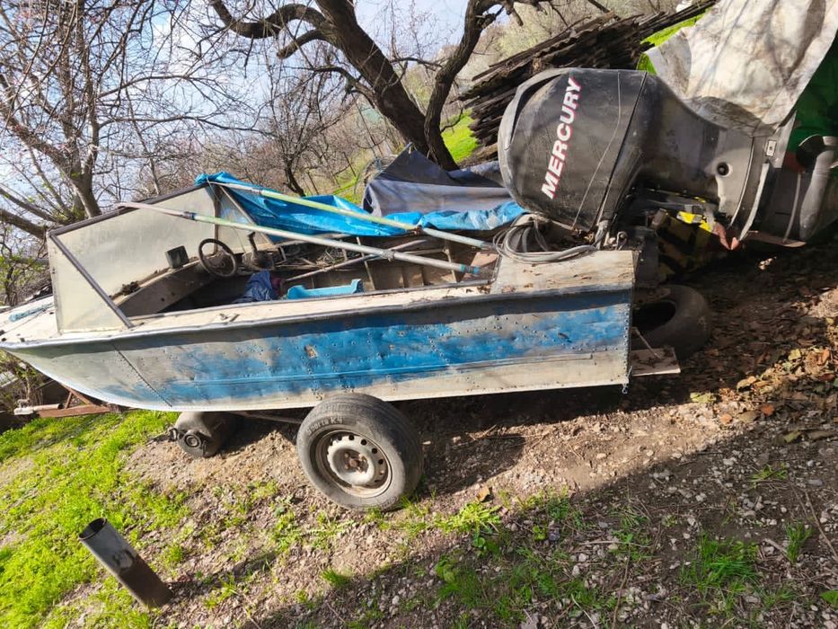 Продам прогрес 4 с мотором меркурии 115(фулл комплект)