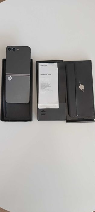 Samsung Galaxy Z Flip5