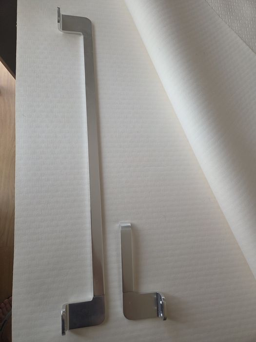 Pack suporte toalha e suporte papel higiénico em alumínio - excelente estado