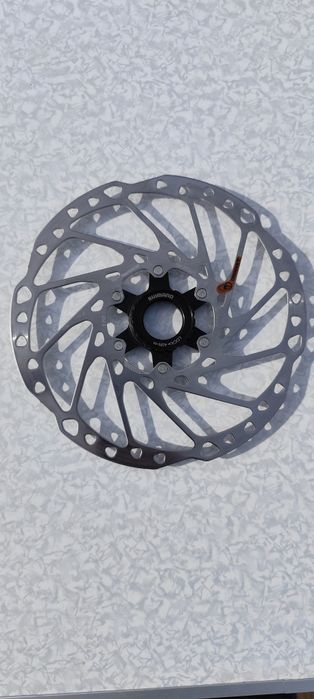 Tarcza hamulcowa Shimano SM-RT64-L 203mm