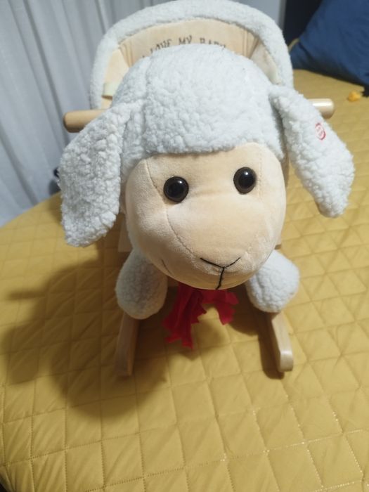 Vendo baloiço de ovelha