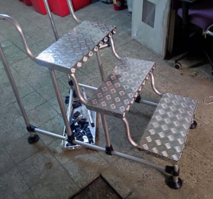 Schody aluminiowe nowe zapraszam