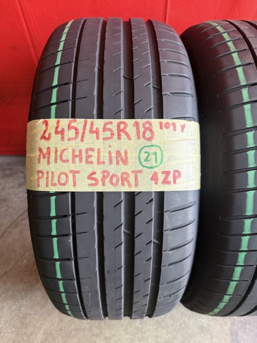 Pneus 245/45/18 Michelin Pilot sport 4 ZP Impecaveis