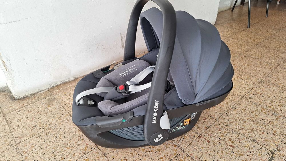 Maxi-cosi Carrinho + Ovo + Base isofix