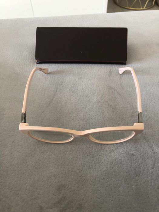 Armacões Fendi novas