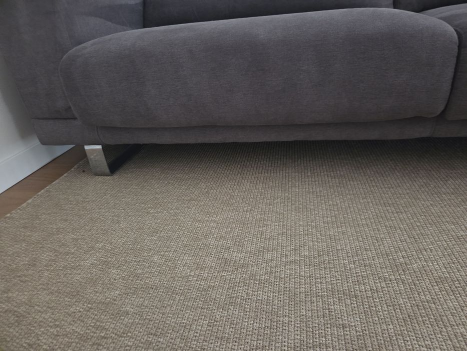 Sofá Pedro Ortiz chaise longue esq