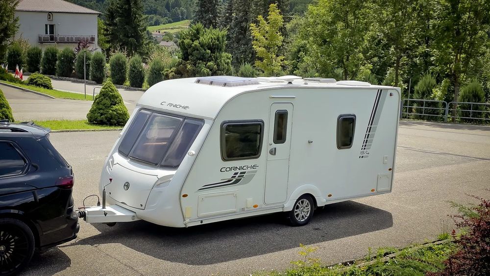 SWIFT Corniche  2-osobowa, piękna ,  4 osobowa