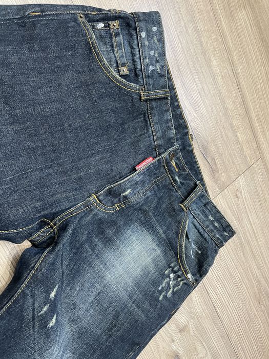Jeansy dsquared2