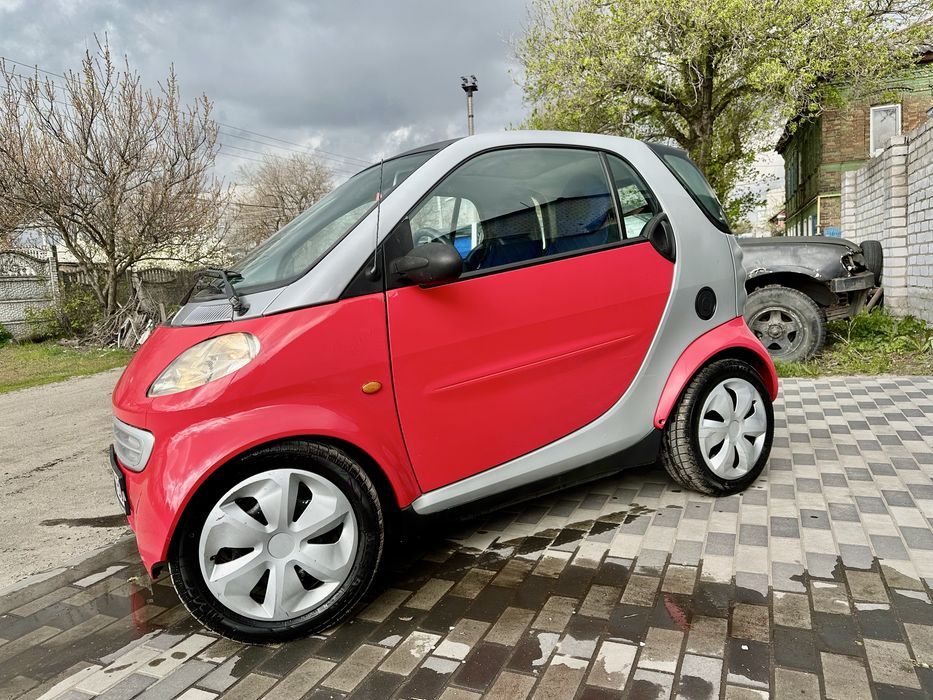 Mersedes-Bens Smart 450 в ідеальному стані