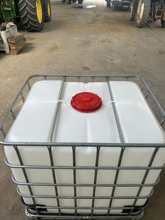Depositos de 1000 litros usados