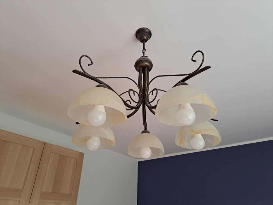 Lampa, żyrandol,
