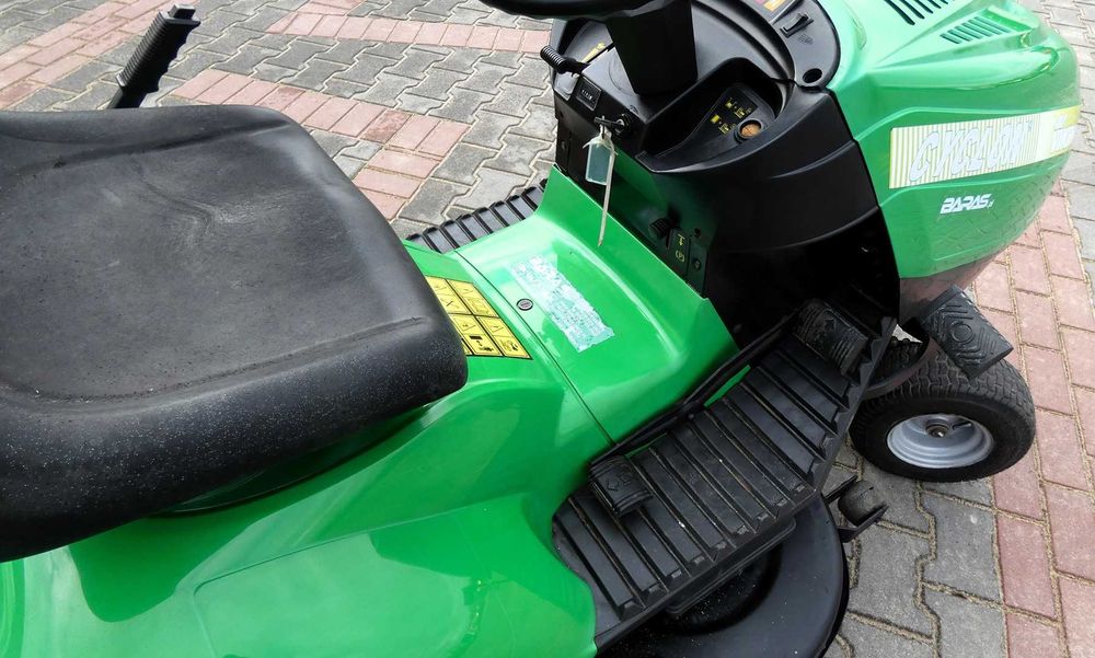 Traktorek kosiarka Viking Cyclon NOWY SILNIK (260224.6) - Baras