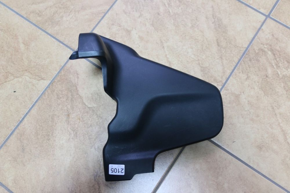 2105 Osłona silnika boczna (alternatora) Lewa Honda Goldwing GL1800