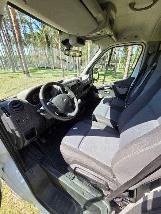 Samochód Renault Master, bus, samochód ciężarowy