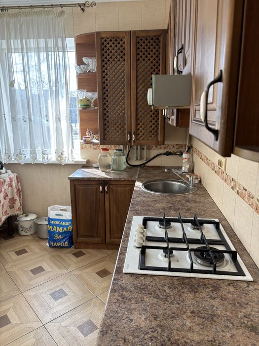 Сдам часть дома  в Ценре 2 комнаты