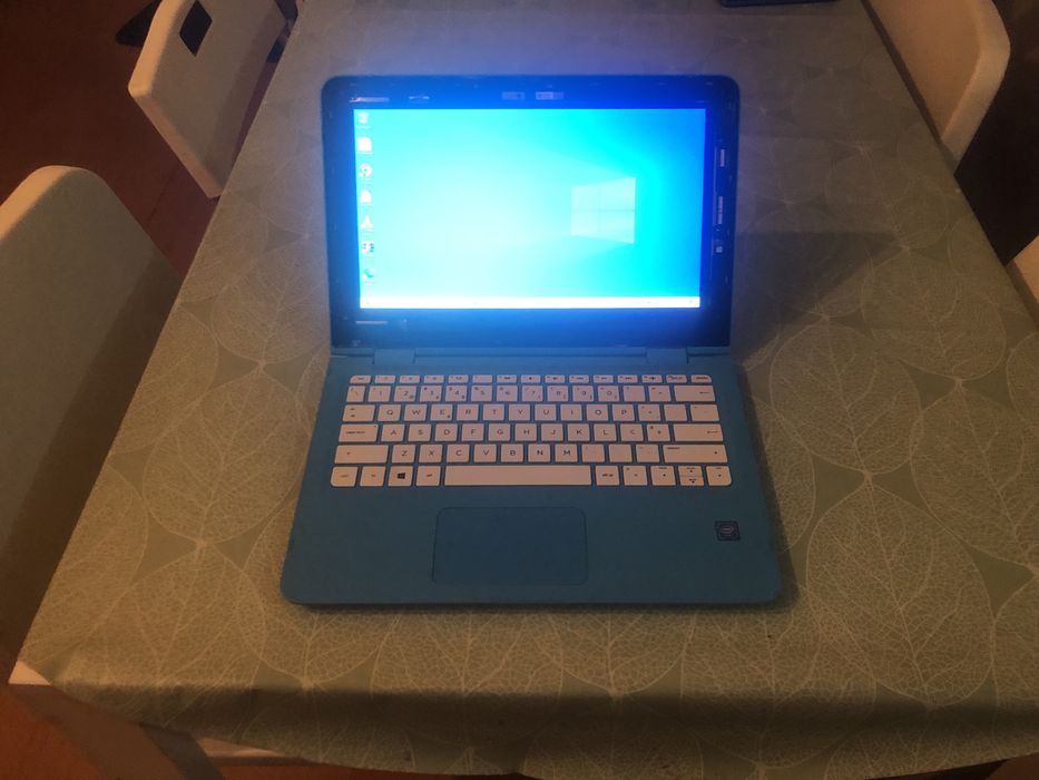 Portatil hp modelo 3168NG