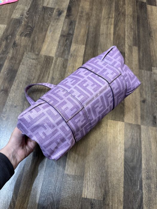 Сумка під fendi