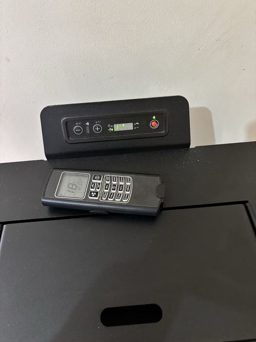 Salamandra Pellets ARTEL Easy M-B Bordeaux