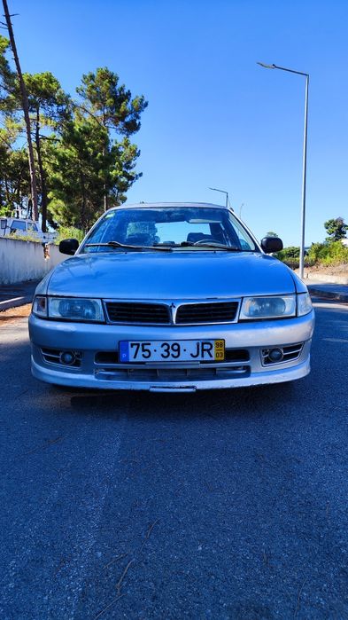 Mitsubishi lancer (BOM ESTADO)