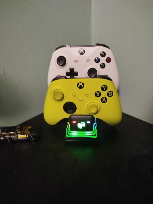 Xbox one s 1tb z padem elite