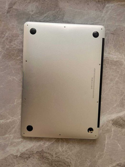 MacBook Air A1466 EMC 2559 2012 року