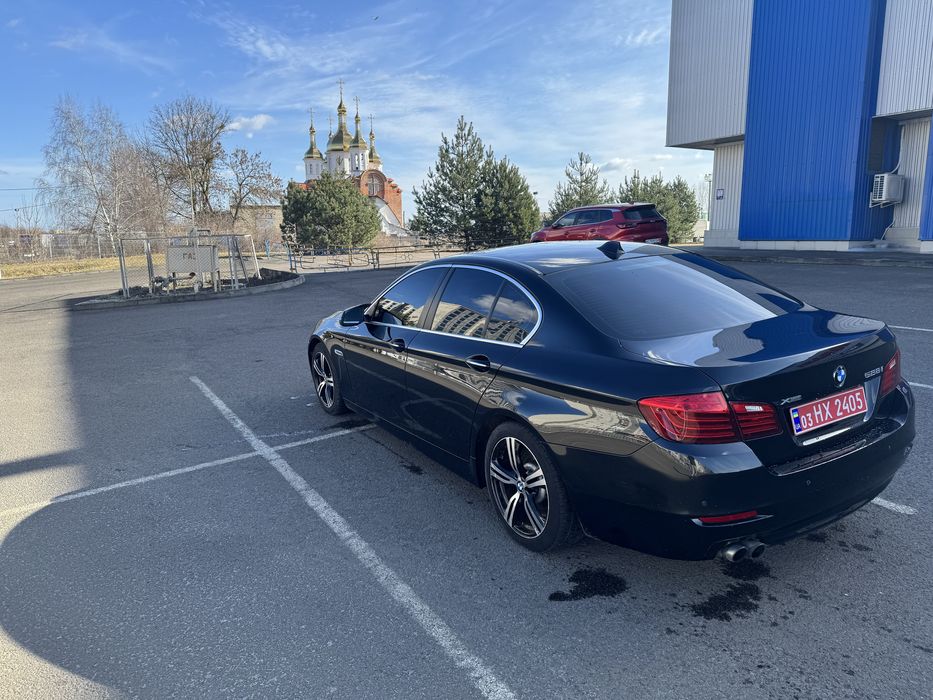 Bmw 5  f10 528i x drive